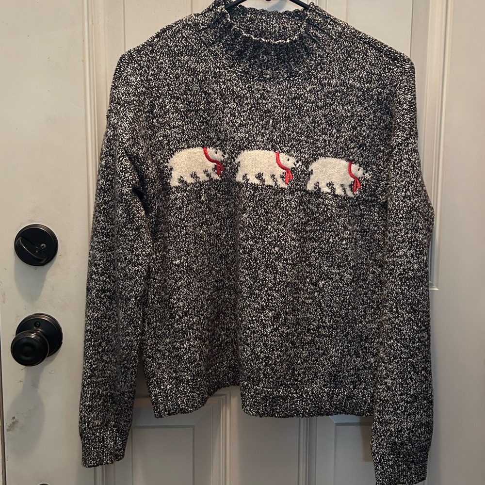 Loft Grey Polar Bear sweater size Medium Petite